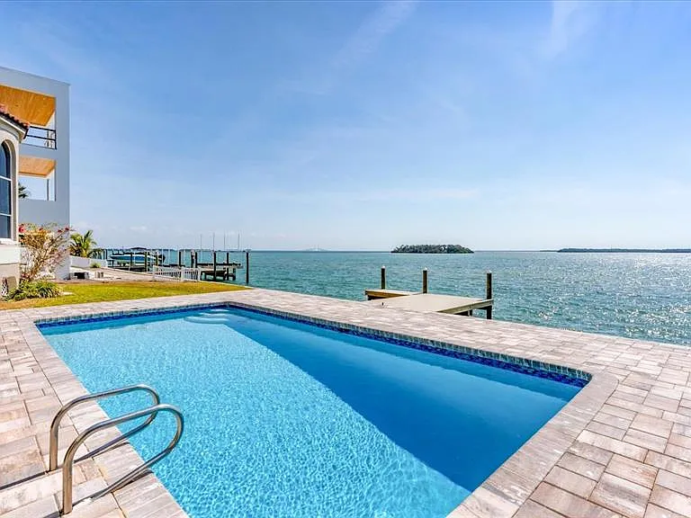 120 Sands Point Dr — Photo 40