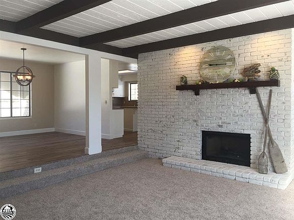 5th image of 14600 Deon Dr