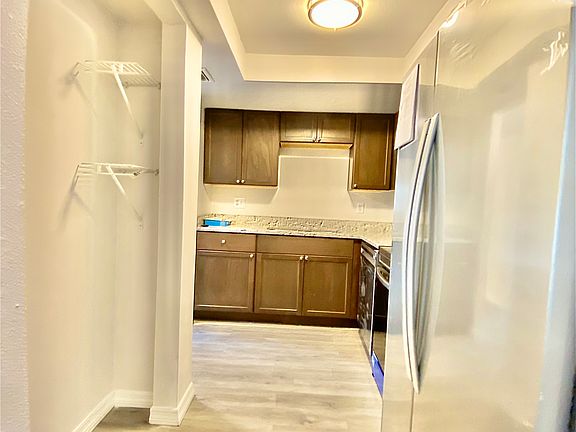 5th image of 3704 Broadway APT 119