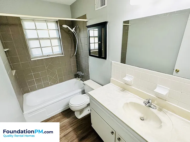 1188 Garden Rd — Photo 7