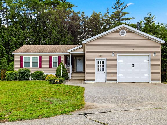 2nd image of 11 Northbrook Drive