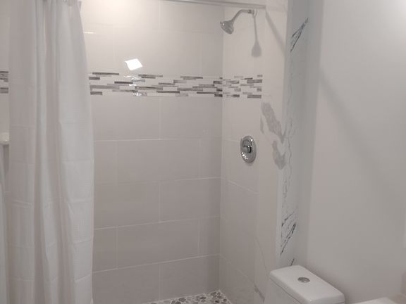 4th image of 4862 SE Anchor Ave #3