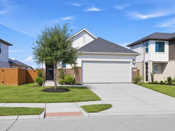 6919 Brilliance Dr, Richmond, TX 77469