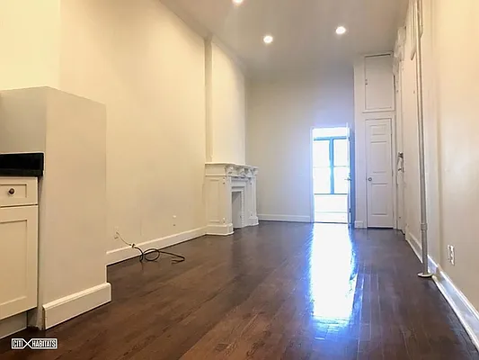 Rented by Citi Habitats | media 5