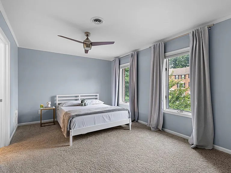4822 Misty Ct — Photo 10