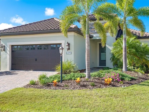 272 Benedetto Ct, Nokomis, FL 34275