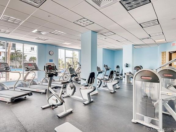4th image of 4001 S Ocean Dr APT 14R