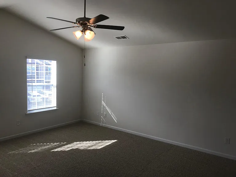 157 King William Dr — Photo 14