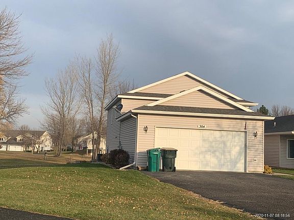 2nd image of 304 Scenic Cir