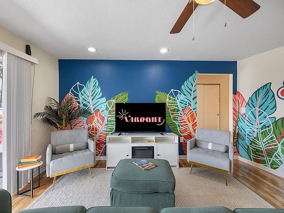 2nd image of 2657 Ridge Ln