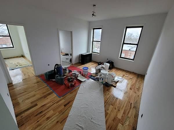 1st image of 8951 88th St Floor 1