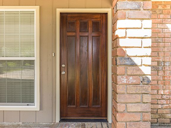2nd image of 202 Caledonia Dr