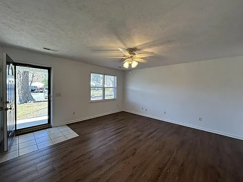 200 Henry St Photo 1