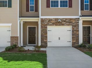 1103 Gracie Ln, Carthage, NC 28327