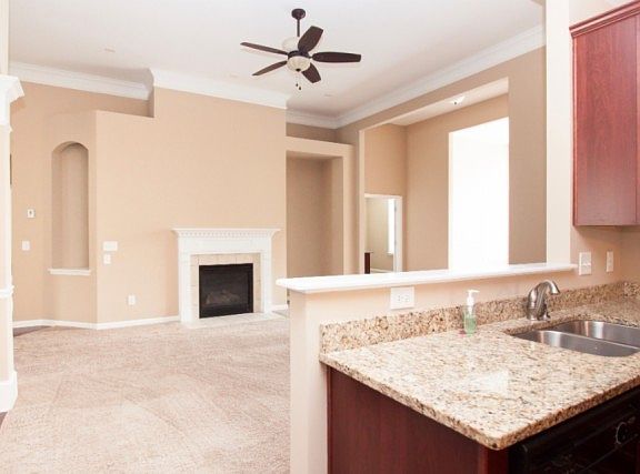 5th image of 1308 Avery Park Ln