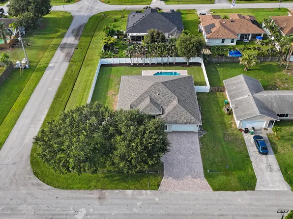490 SW Ryder Road, Port St Lucie, FL 34953