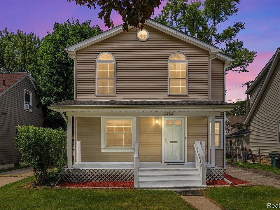 1st image of 1404 West Blvd