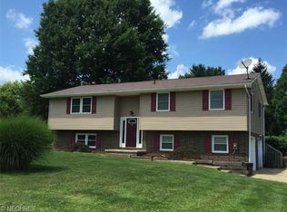3955 Heckman St NW, Uniontown, OH 44685
