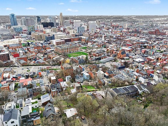 3rd image of 420 Boal St