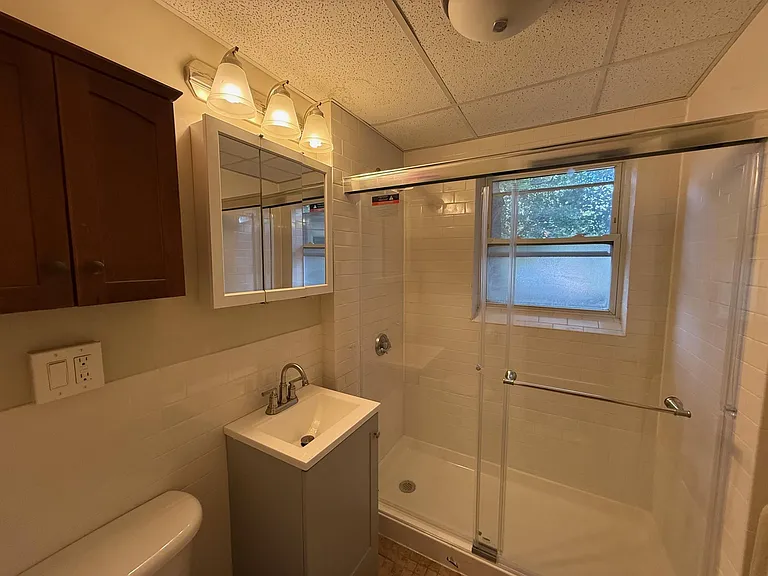 105 Norfolk St #1 — Photo 6