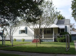 122 Mapleshade Ave, Norfolk, VA 23505
