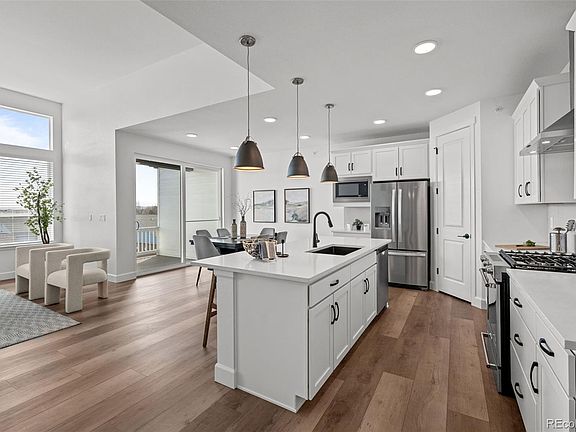 5th image of 8242 S Pierson Street