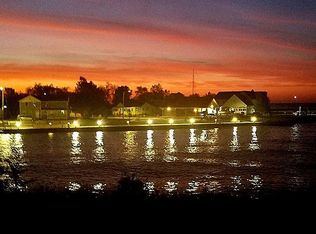 1143 Harbor St, Two Rivers, WI 54241