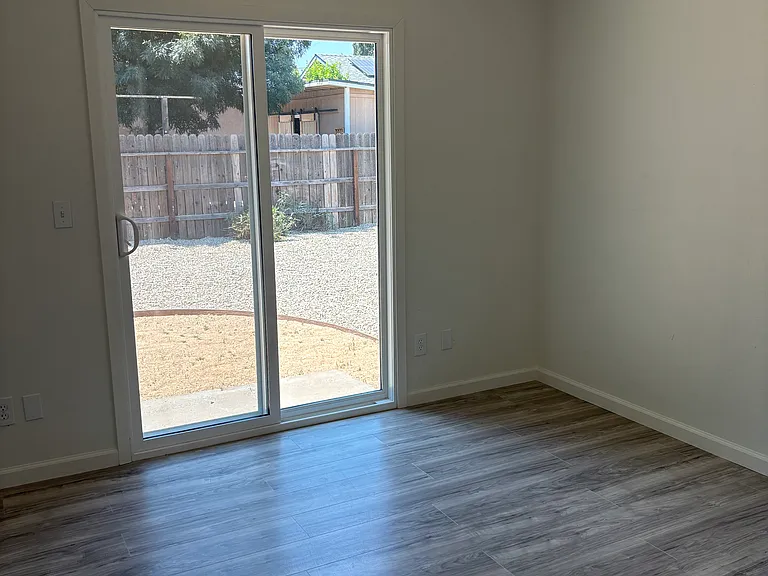 28260 Posey Ave — Photo 9