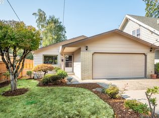 1211 SE 53rd Ave, Portland, OR 97215