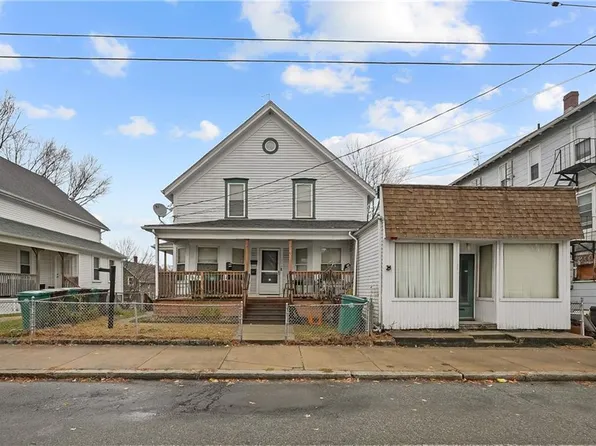 354 Providence St, Woonsocket, RI 02895