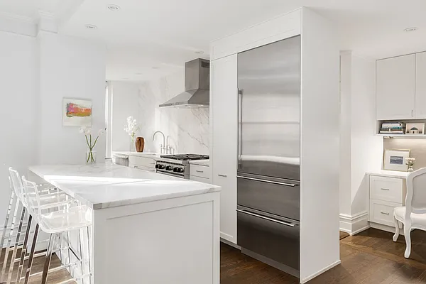 Sold by Compass | media 5
