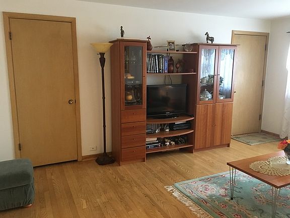 3rd image of 3907 N Central Ave APT 2C