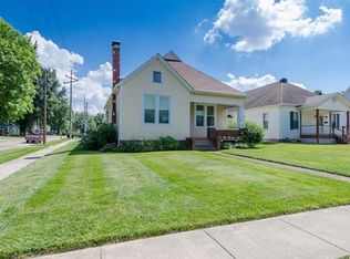 1000 W Clay St, Collinsville, IL