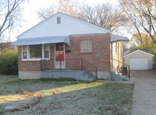 2350 Wengler Ave, Saint Louis, MO 63114