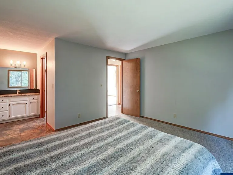 463 Suncrest Ave NW — Photo 26