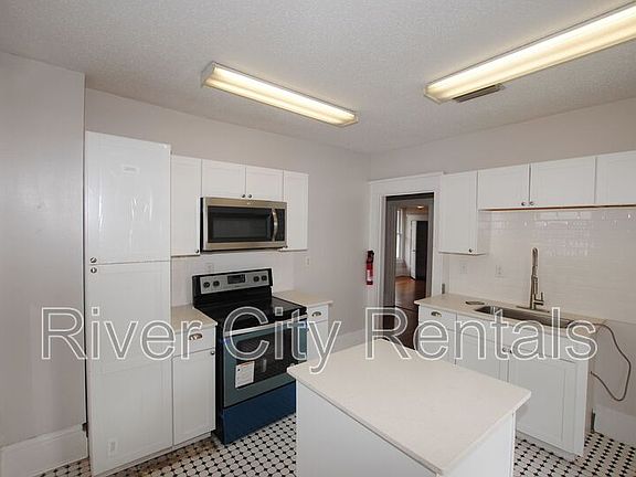 3rd image of 1525 Osceola St #1527