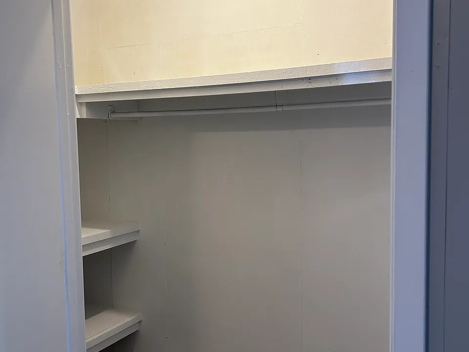 2 bedroom each have large closets