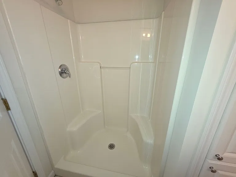 356 Melbourne Ct — Photo 24
