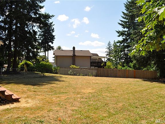 2nd image of 8113 198th Avenue Ct E