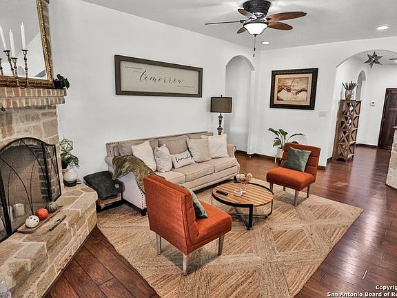 5th image of 12154 Manzanita St