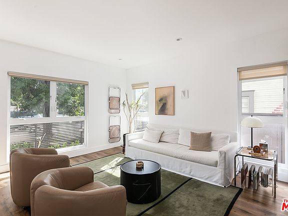 2nd image of 249 N Bonnie Brae St APT 1