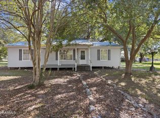 132 Quiet Cove Ln, Rayne, LA 70578
