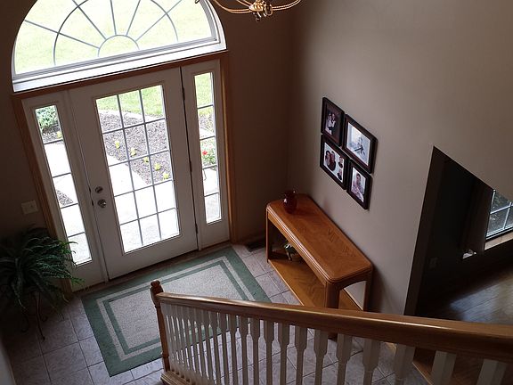 2nd image of 5703 Emerald Lakes Dr
