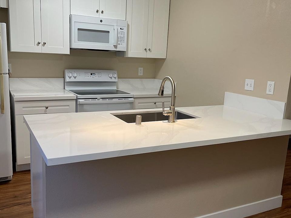 1st image of 7880 Camino Jonata