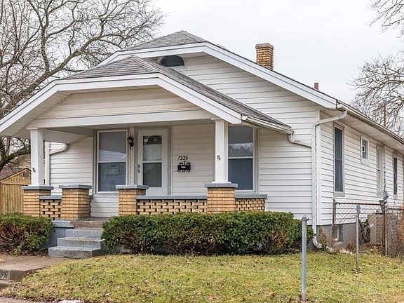 3rd image of 1335 Campbell Ave