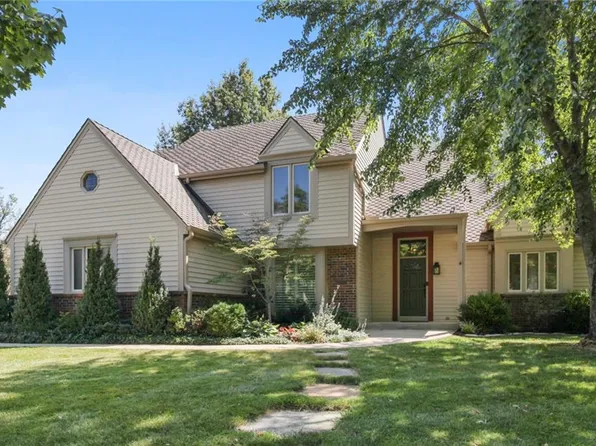 4801 W 121st St, Overland Park, KS 66209