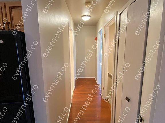 5th image of 2131 Vine Way Dr APT 102