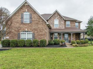 2231 Saint Andrews Dr, Murfreesboro, TN 37128