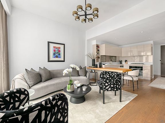 4th image of 202 Broome St #7D
