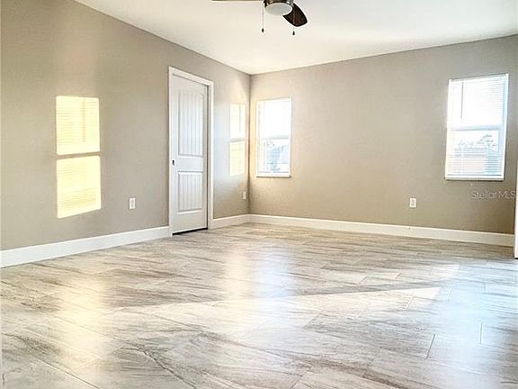 4th image of 3255 Thurston Ave
